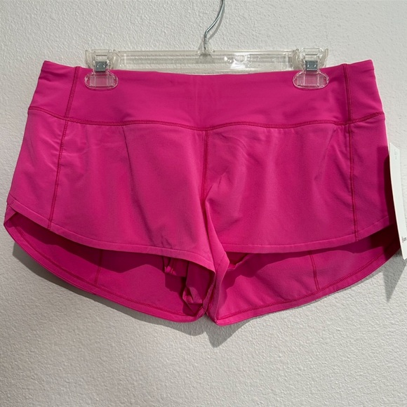 Lululemon Speed Up Low-Rise Lined Short 2.5" Sonic Pink - Picture 6 of 12